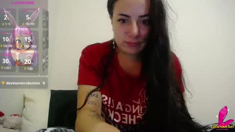 Snapshot of pearl_3 chatting on 01/11/25, 04:16 Pearl online show from 01/11/25, 04:16