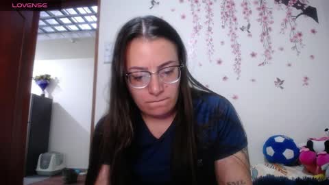 Pearl online show from 04/15/26, 10:54