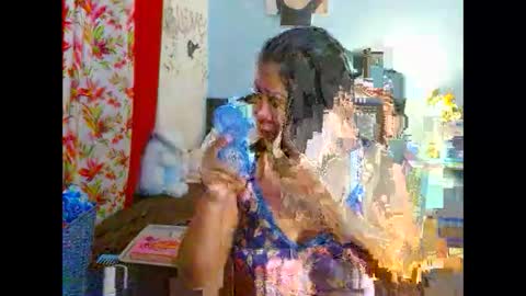 Snapshot of pearlaofasia21 chatting on 01/12/26, 09:58 pearlaofasia21 online show from 01/12/26, 09:58