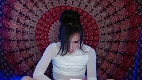 pearlatin online show from 05/14/26, 10:05
