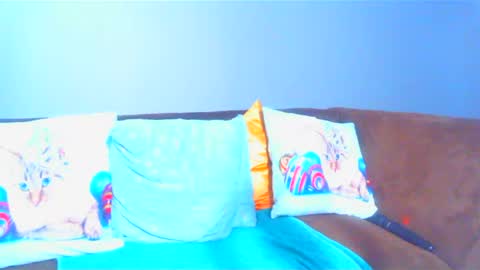 Pearl online show from 02/22/25, 04:18