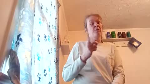 Pearl May online show from 01/21/25, 07:06