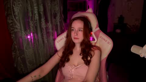 Adelina online show from 04/12/26, 03:50