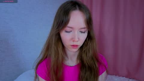 Snapshot of pearly_peach_ chatting on 05/30/26, 06:05 pearly_peach_ online show from 05/30/26, 06:05