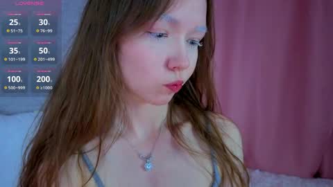 Snapshot of pearly_peach_ chatting on 06/01/26, 06:09 pearly_peach_ online show from 06/01/26, 06:09