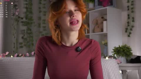 Lily online show from 11/12/25, 12:11