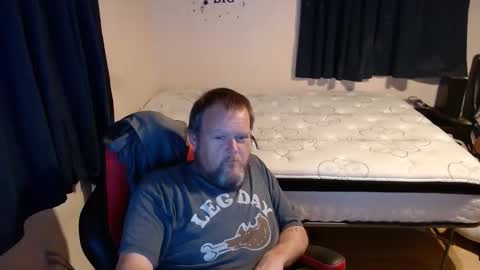 pecker40 online show from 11/23/25, 10:42