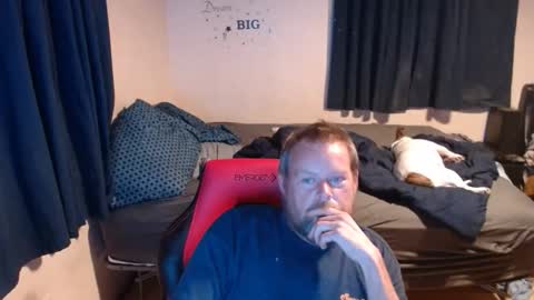 pecker40 online show from 12/03/25, 01:46