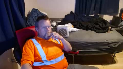 pecker40 online show from 12/16/25, 02:49