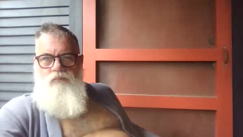 Snapshot of pecos8686 chatting on 05/20/26, 04:02 pecos8686 online show from 05/20/26, 04:02