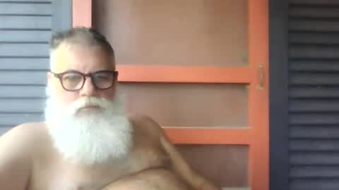 Snapshot of pecos8686 chatting on 06/13/26, 04:05 pecos8686 online show from 06/13/26, 04:05