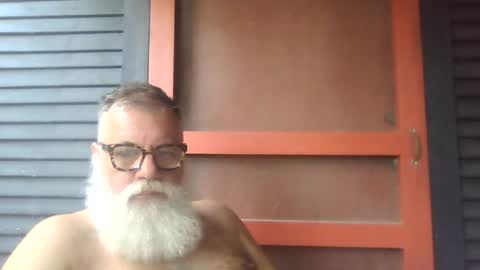 Snapshot of pecos8686 chatting on 06/25/26, 02:21 pecos8686 online show from 06/25/26, 02:21