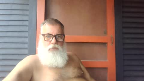 Snapshot of pecos8686 chatting on 07/12/26, 06:10 pecos8686 online show from 07/12/26, 06:10