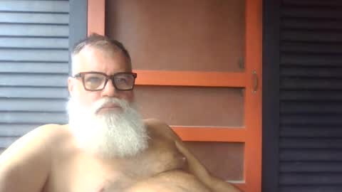Snapshot of pecos8686 chatting on 08/01/26, 04:06 pecos8686 online show from 08/01/26, 04:06
