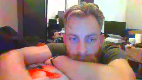 Snapshot of pedro199994 chatting on 12/31/24, 06:48 Ginger Dick online show from 12/31/24, 06:48