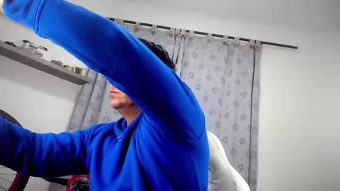 Snapshot of pedro_picapica chatting on 10/23/25, 02:22 Pedro online show from 10/23/25, 02:22