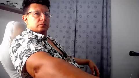 Snapshot of pedro_picapica chatting on 11/23/25, 11:59 Pedro online show from 11/23/25, 11:59