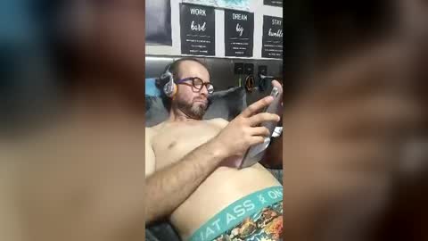 pedrocoelhopio online show from 06/19/26, 02:38