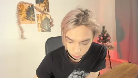 Leo online show from 12/23/24, 06:00