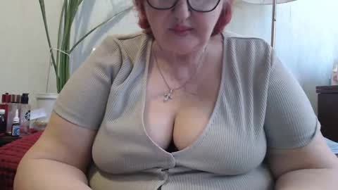 Snapshot of peggysoft chatting on 04/26/26, 07:39 PeggySoft online show from 04/26/26, 07:39
