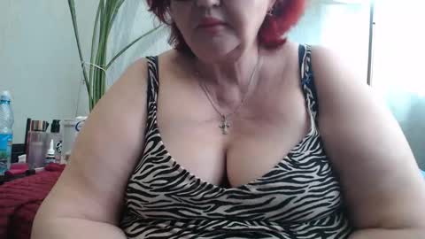 Snapshot of peggysoft chatting on 05/03/26, 03:34 PeggySoft online show from 05/03/26, 03:34