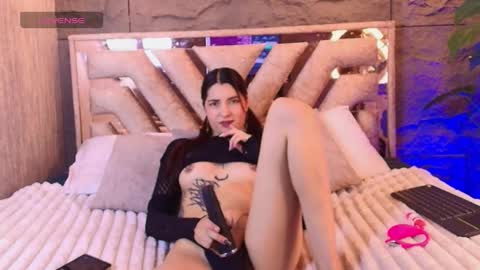 Snapshot of peigee_ chatting on 03/30/26, 02:07 PEIGGE online show from 03/30/26, 02:07