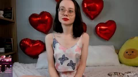  HERES ALICE  WELCOME EVERYONE LOVENSE DOMI REACT TO YOUR TIPS LETS MAKE A GREAT SHOW TOGETHER  online show from 02/17/25, 09:30