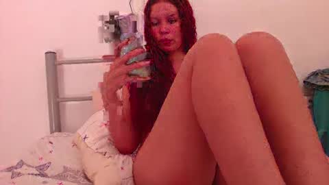 Snapshot of pelirroja_sexy chatting on 04/05/26, 02:14 pelirroja_sexy online show from 04/05/26, 02:14