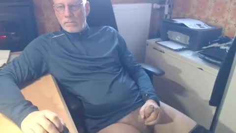 Pemue65 online show from 03/27/26, 06:52