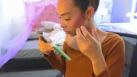 peneelopeecute online show from 04/07/26, 08:20