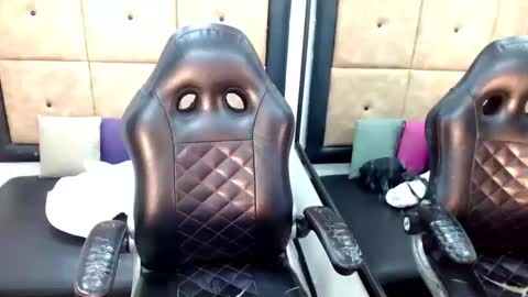 Penelopee Rouse online show from 11/13/25, 02:16