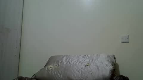 Snapshot of peng244 chatting on 10/16/25, 10:05 peng244 online show from 10/16/25, 10:05