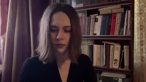 Snapshot of pennilinko chatting on 03/20/26, 02:00 Alya online show from 03/20/26, 02:00
