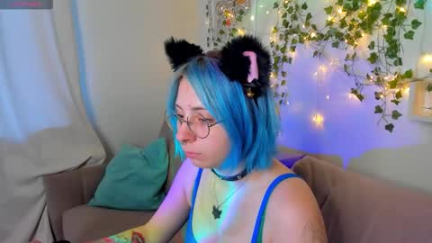 penny online show from 09/12/25, 02:44