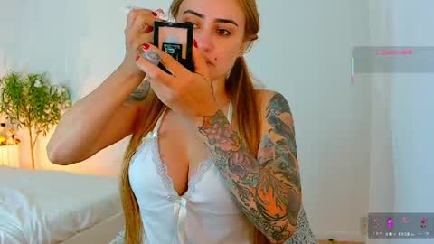 Hi Im Penelope  better vibrations  1111 online show from 07/05/26, 11:28