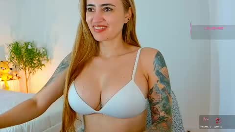 Hi Im Penelope  better vibrations  1111 online show from 07/06/26, 10:45