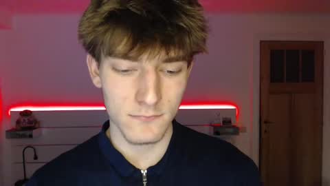 Snapshot of pepito1083 chatting on 12/30/24, 05:55 cutebelgianboy online show from 12/30/24, 05:55