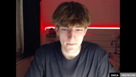 Snapshot of pepito1083 chatting on 01/09/25, 08:01 cutebelgianboy online show from 01/09/25, 08:01