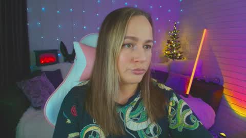 Dia  online show from 12/08/24, 06:28