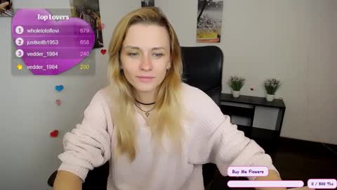 Snapshot of peppymia chatting on 10/11/25, 06:56 Mia online show from 10/11/25, 06:56