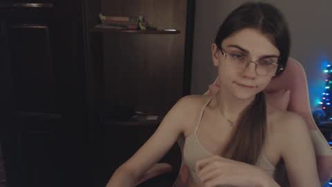 Farida online show from 01/21/25, 02:11