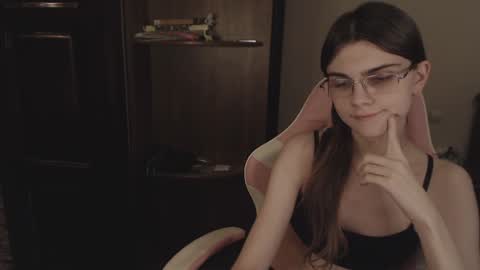 Farida online show from 02/01/25, 02:05