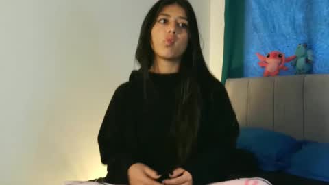 Snapshot of perceo09 chatting on 12/10/24, 05:55 first anal video in bio we are lucy and perceo follow us online show from 12/10/24, 05:55