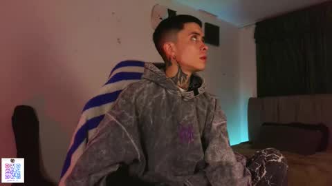 Snapshot of perceo09 chatting on 11/03/25, 03:08 first anal video in bio we are lucy and perceo follow us online show from 11/03/25, 03:08