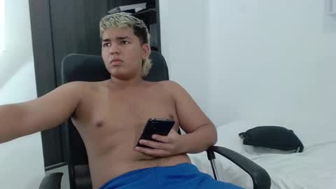 Snapshot of percibal_junior1 chatting on 02/12/25, 04:54 percibal_junior1 online show from 02/12/25, 04:54