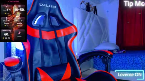 Snapshot of perfec_king00 chatting on 12/15/25, 07:07 Jacob online show from 12/15/25, 07:07