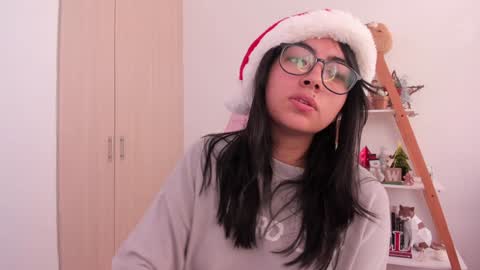 Sarah Ana Banana online show from 12/14/24, 05:58