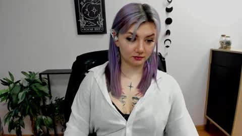 Snapshot of perfect_gabbie chatting on 02/01/25, 11:43 Gabbie online show from 02/01/25, 11:43