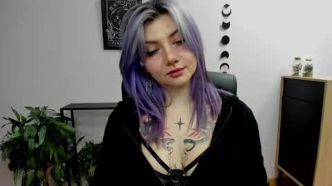 Snapshot of perfect_gabbie chatting on 02/03/25, 03:17 Gabbie online show from 02/03/25, 03:17