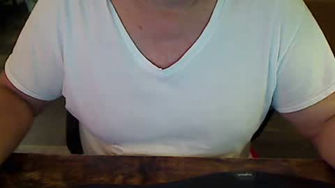 Snapshot of perfecto1957 chatting on 12/07/24, 12:56 perfecto1957 online show from 12/07/24, 12:56